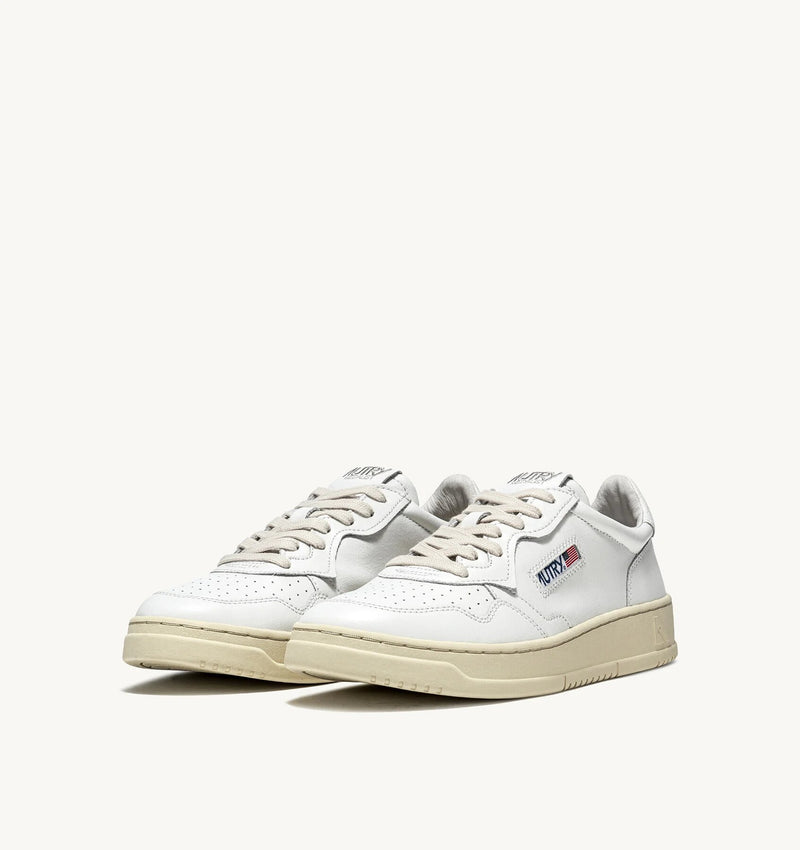 AUTRY SNEAKERS UOMO SNEAKERS MEDALIST LOW IN PELLE BIANCA